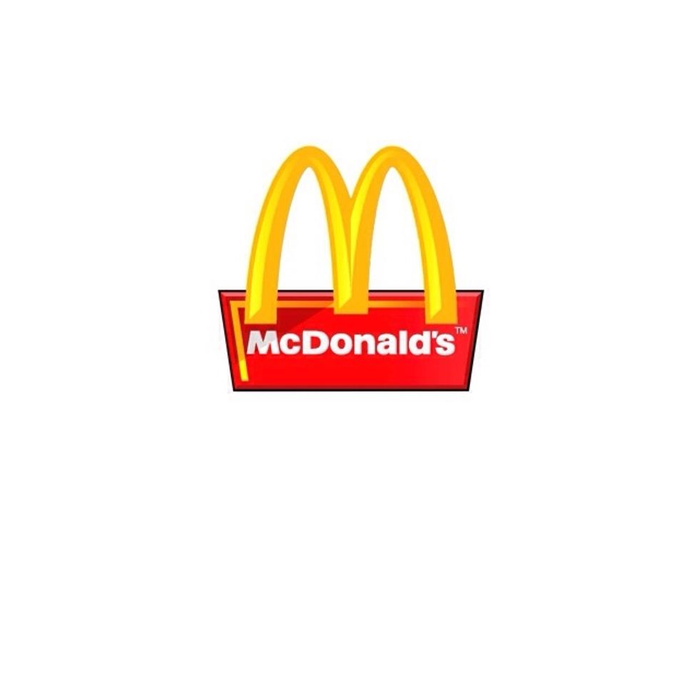 Mc Donald's es un restaurante rapido y tambien tiene comida deliciosa.