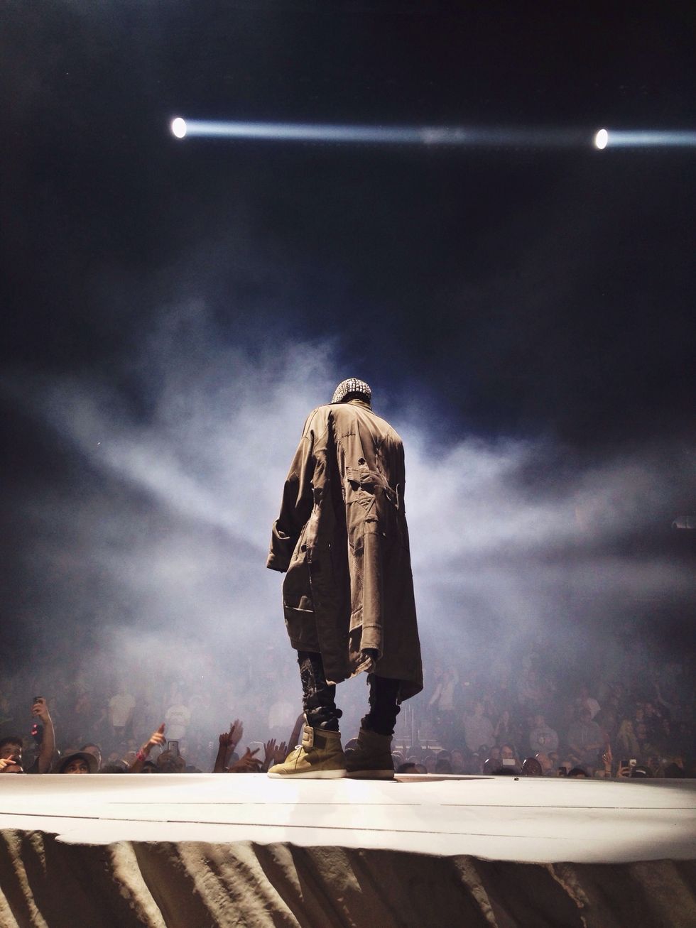 Me encanta la m\u00fasica y conciertos. Escucho a todos los diferentes g\u00e9neros de la m\u00fasica y es importante que mi media naranja le gusta la m\u00fasica. Los m\u00e1s interesante es si me muestran m\u00fasica no lo se.