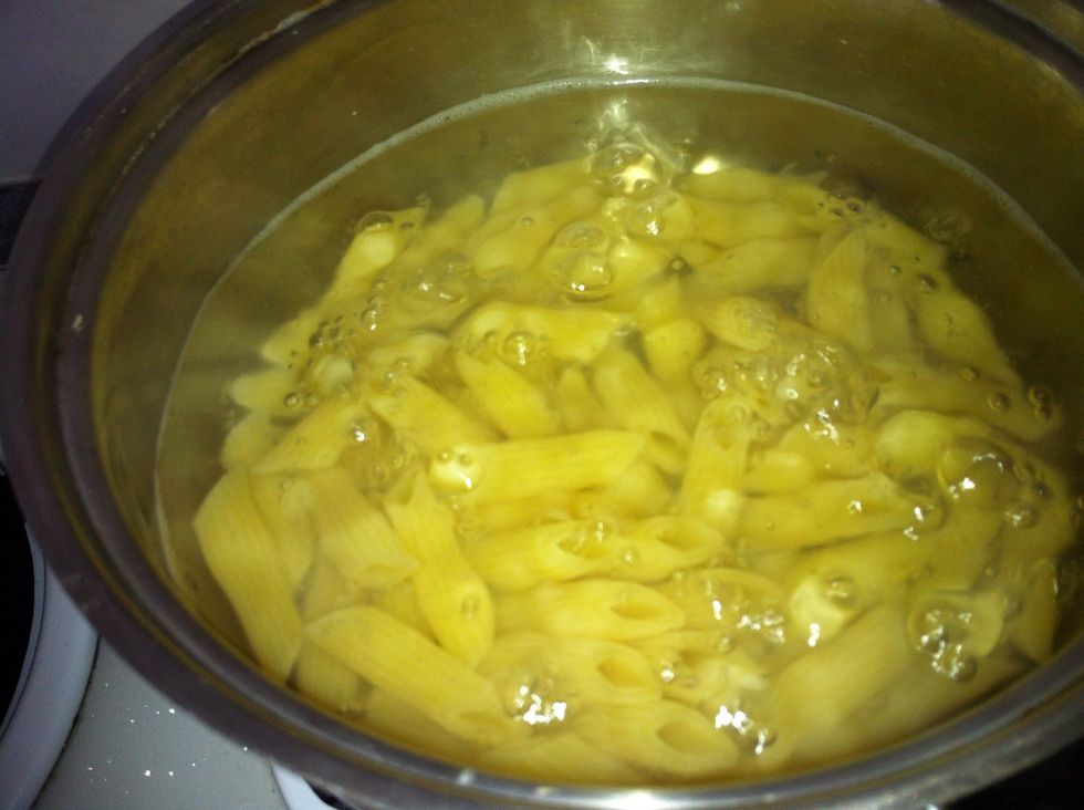 Meanwhile cook the pasta according to the instructions on pack. Drain and keep aside