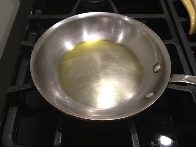 https://guides.brit.co/media-library/meanwhile-you-can-prepare-the-crispy-sage-leaves-hear-1-tablespoon-of-olive-oil-in-a-small-saut-u00e9-pan.jpg?id=24392832&width=784&quality=85