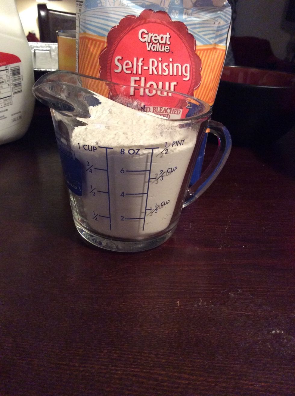 Measure 1 cup of Self-rising flour