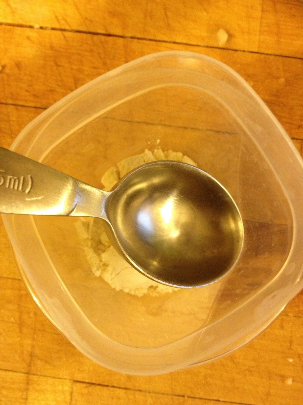 Measure 1 tablespoon of flour and set aside.