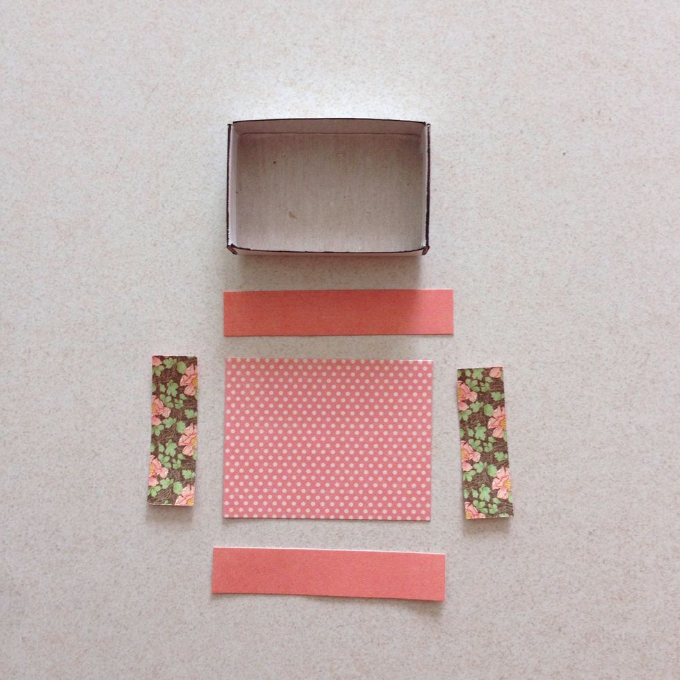 How to create mini suitcases from matchboxes - B+C Guides