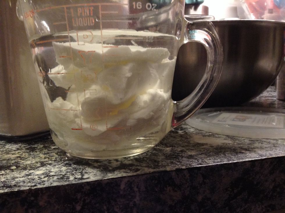 Measure Crisco in cold water.