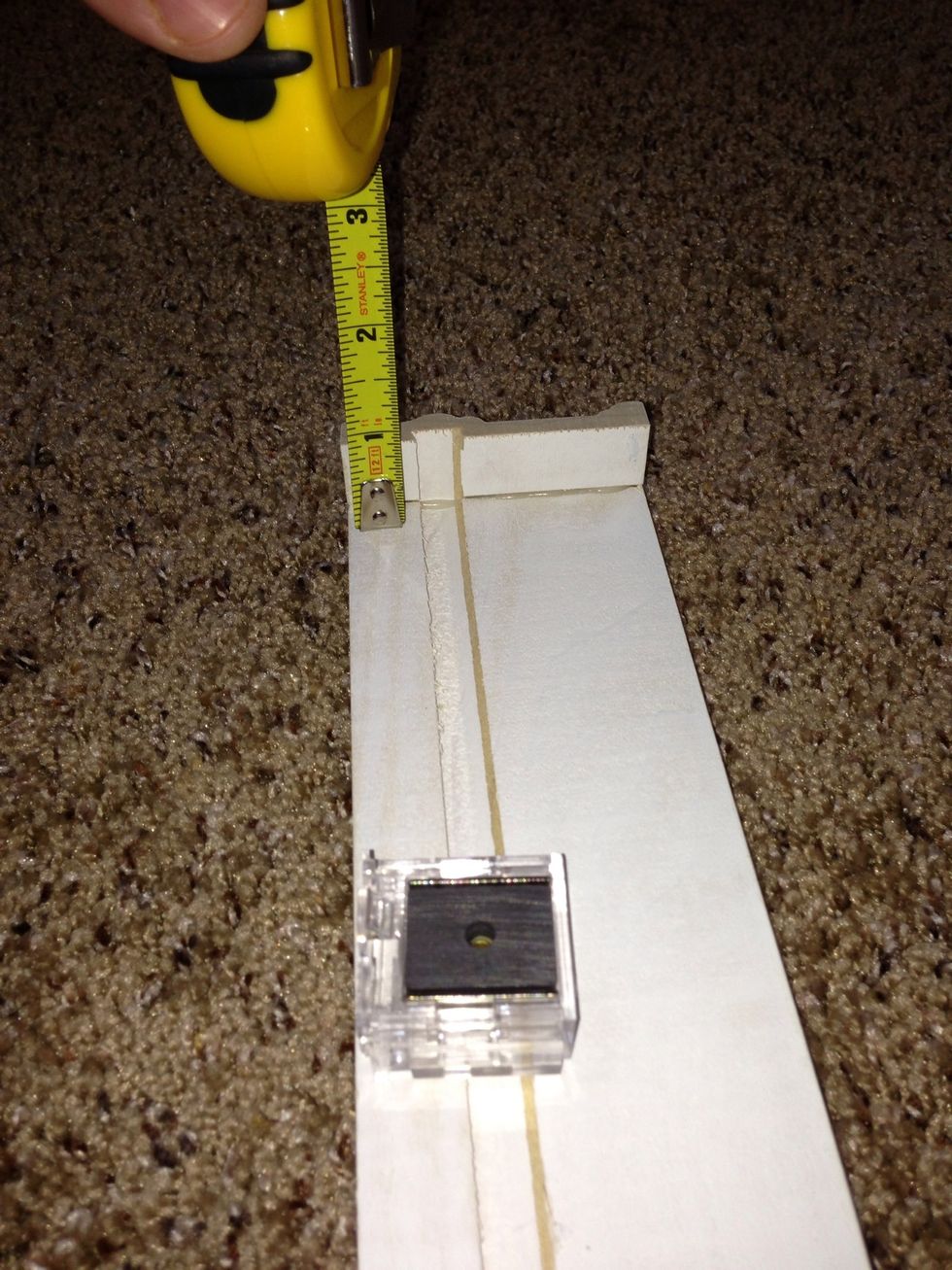 Measure how long your valence returns are to determine where to place your brackets. **Note: if you don't have any valence returns, push the brackets back as far as they can go.