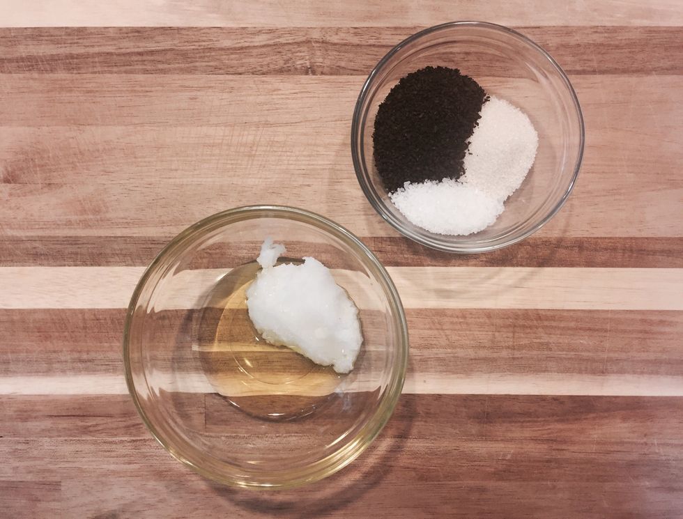 Measure olive oil and coconut oil into a separate small bowl.