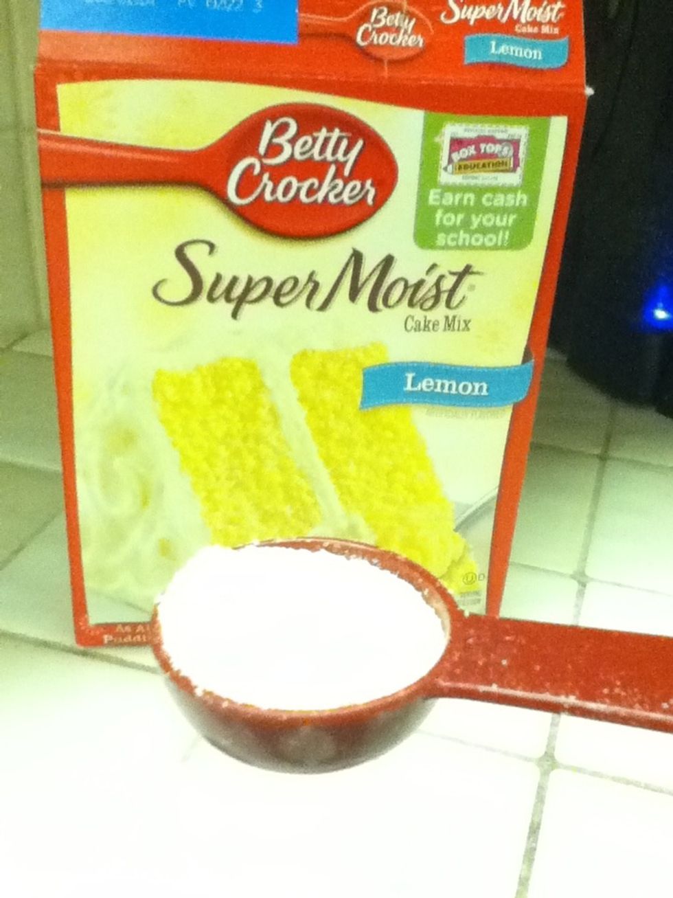 Measure out 1 1/2 tablespoons of the second flavor. It can be anything you want! Lemon is very light and refreshing.