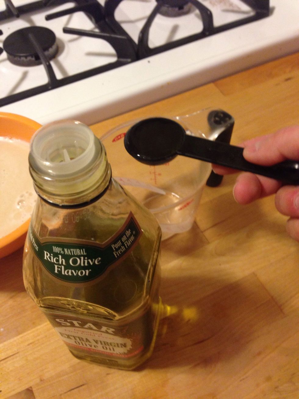 Measure out 2 tbsp of oil.