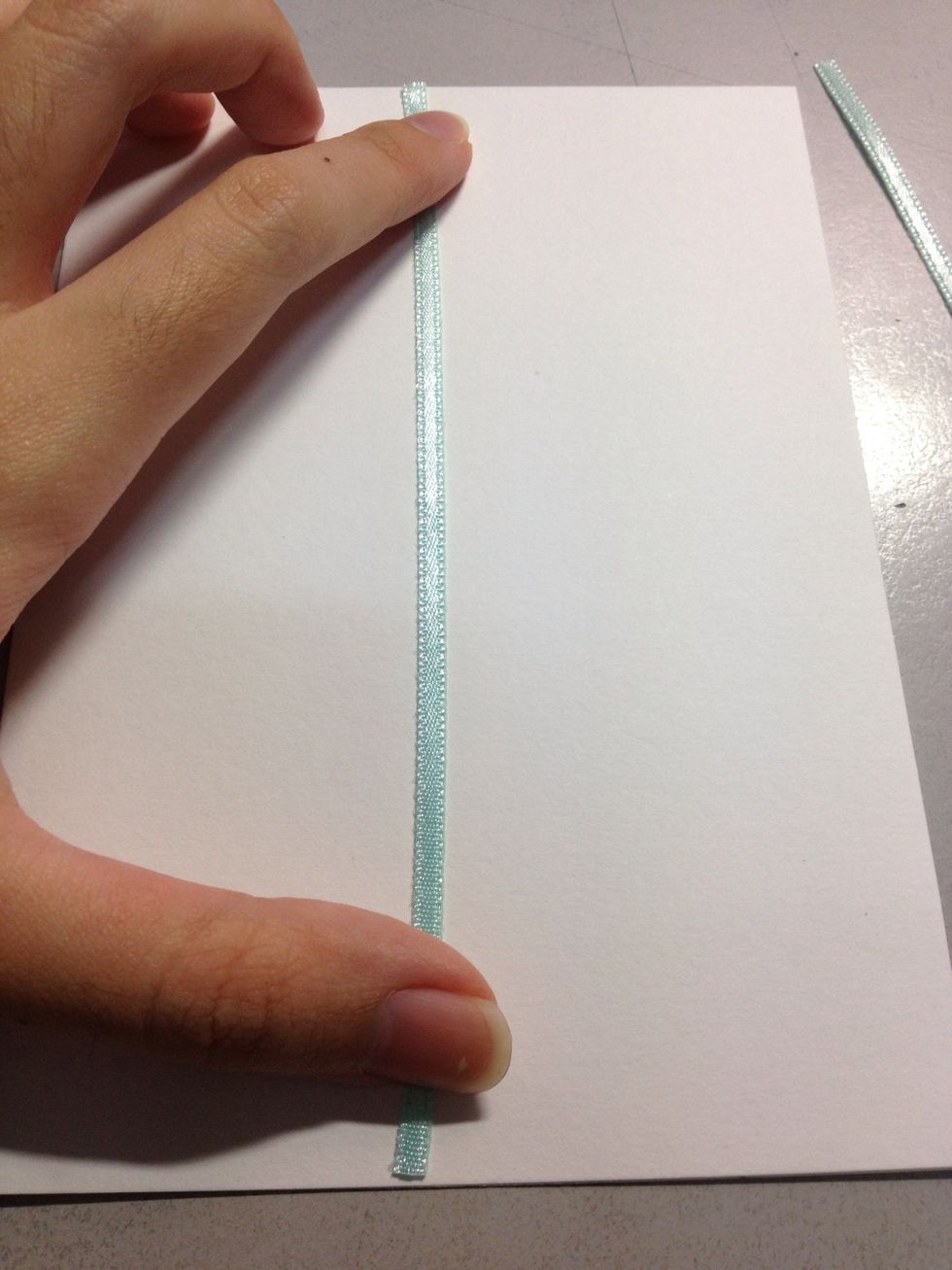 Measure out: one ribbon covering the card vertically...