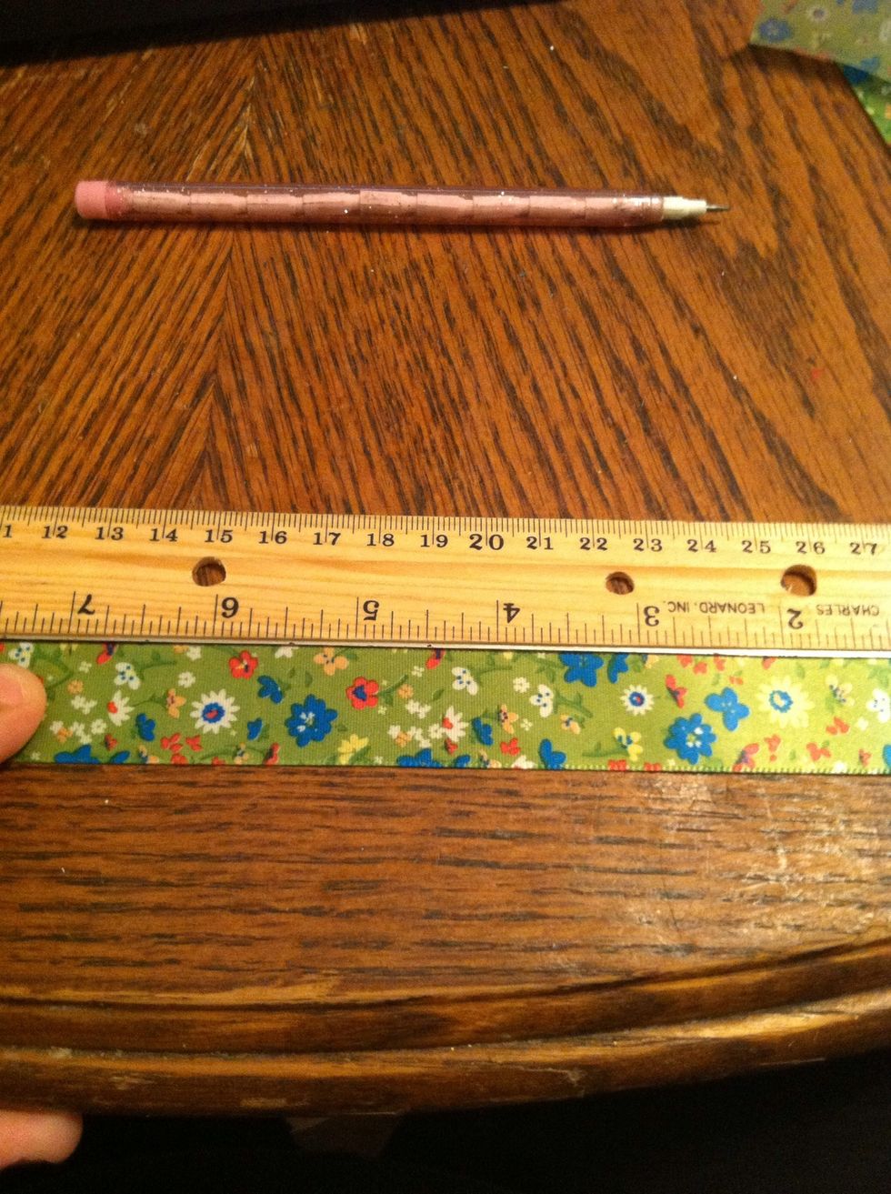Measure you ribbon, make it as long as your column plus about a 1/2 inch, or how ever wide your magnet is x2.