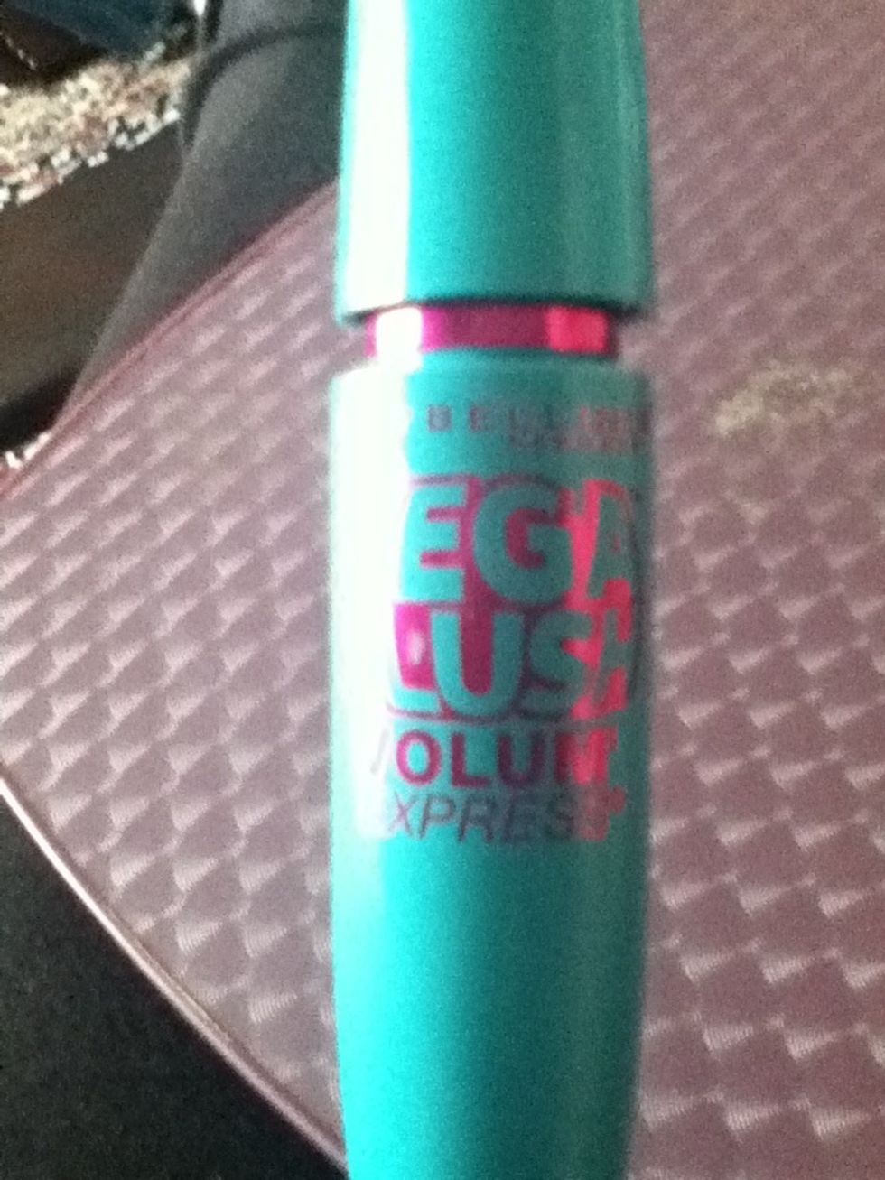 Mega plush volume express