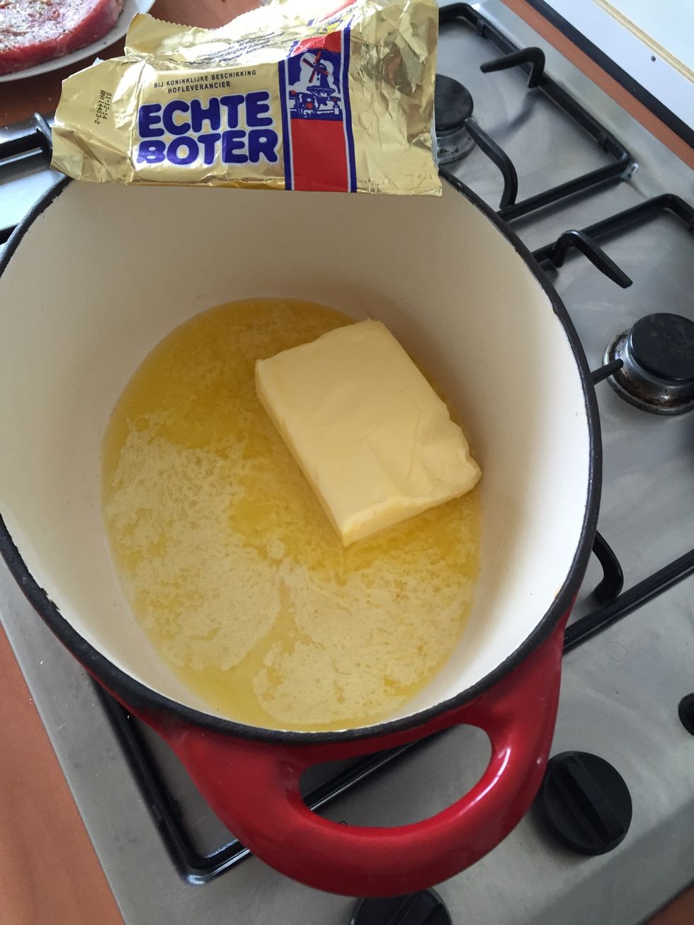 Melt the butter in a casserole/frying pan