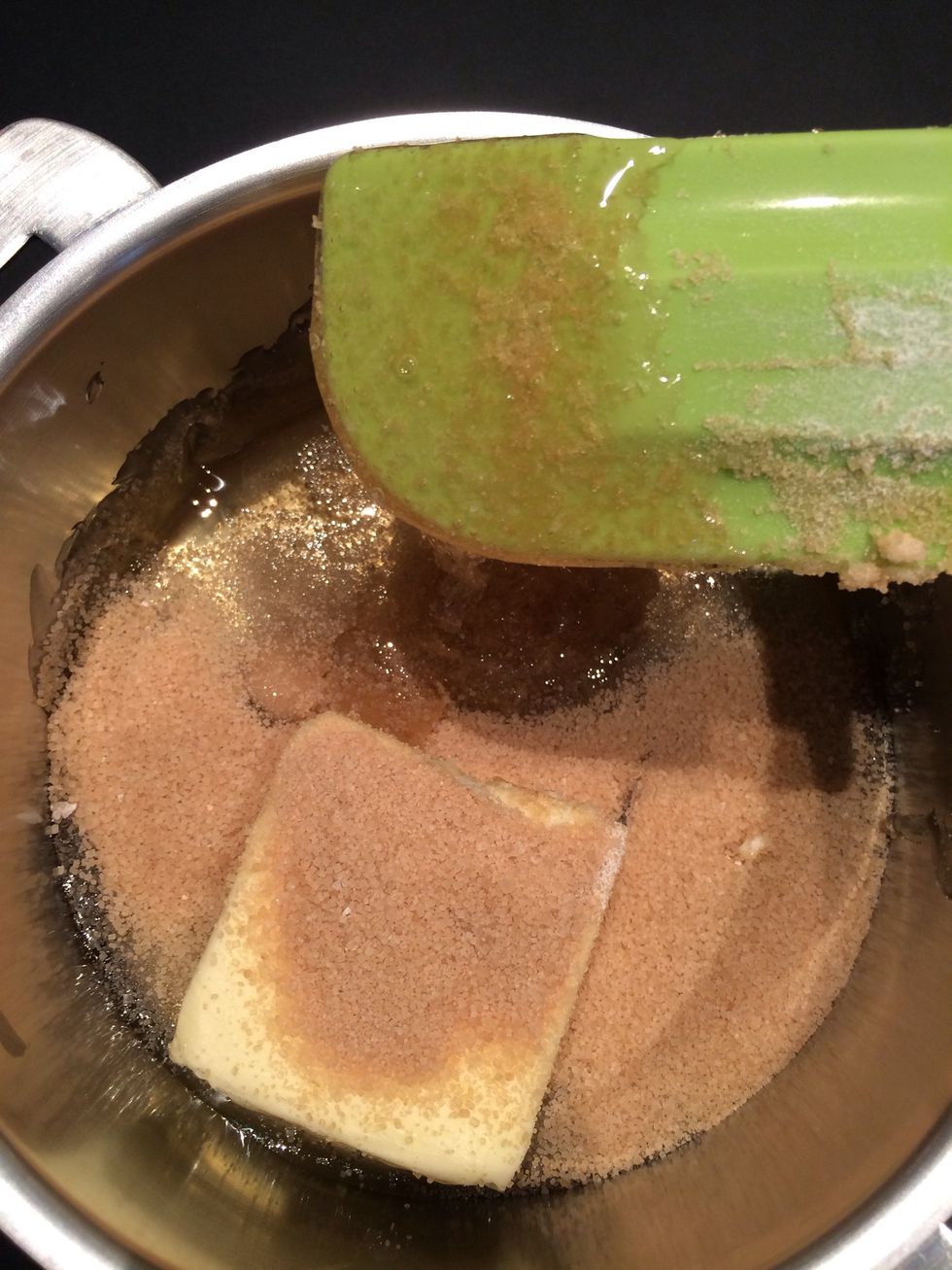 Melt the butter with the honey and sugar.