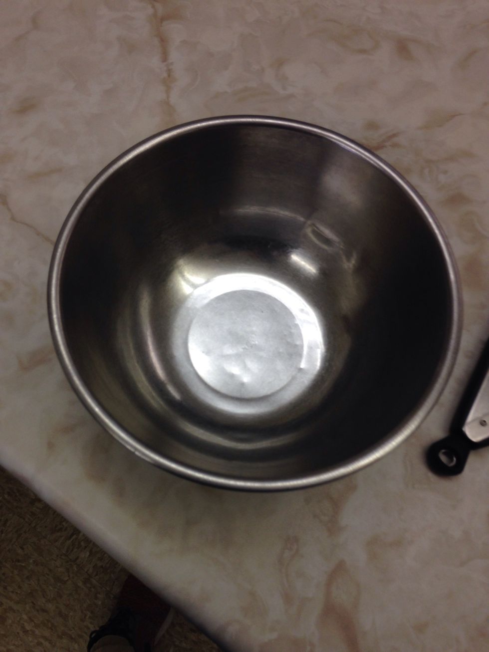 Metal mixing bowl  To mix many ingrediants  I can use a mixing bowl to mix all of my ingrediants