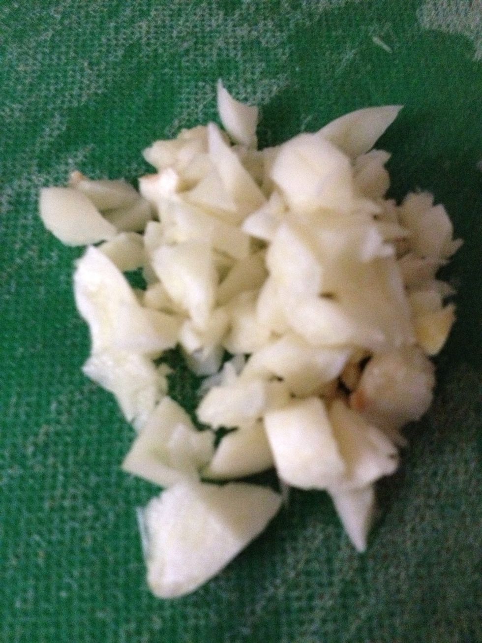 Mince garlic.