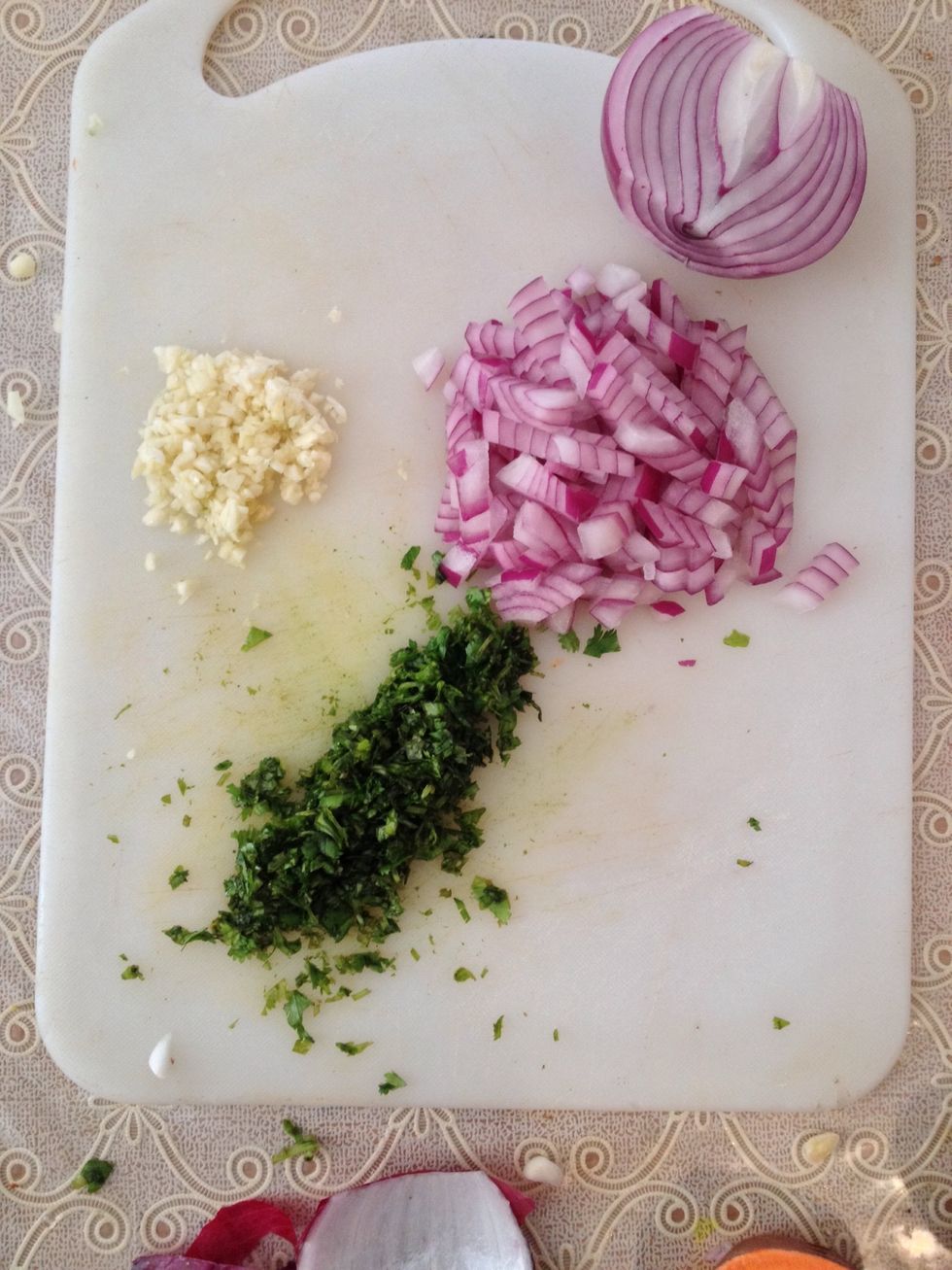 Mince your garlic, cilantro, and dice thinly your onion