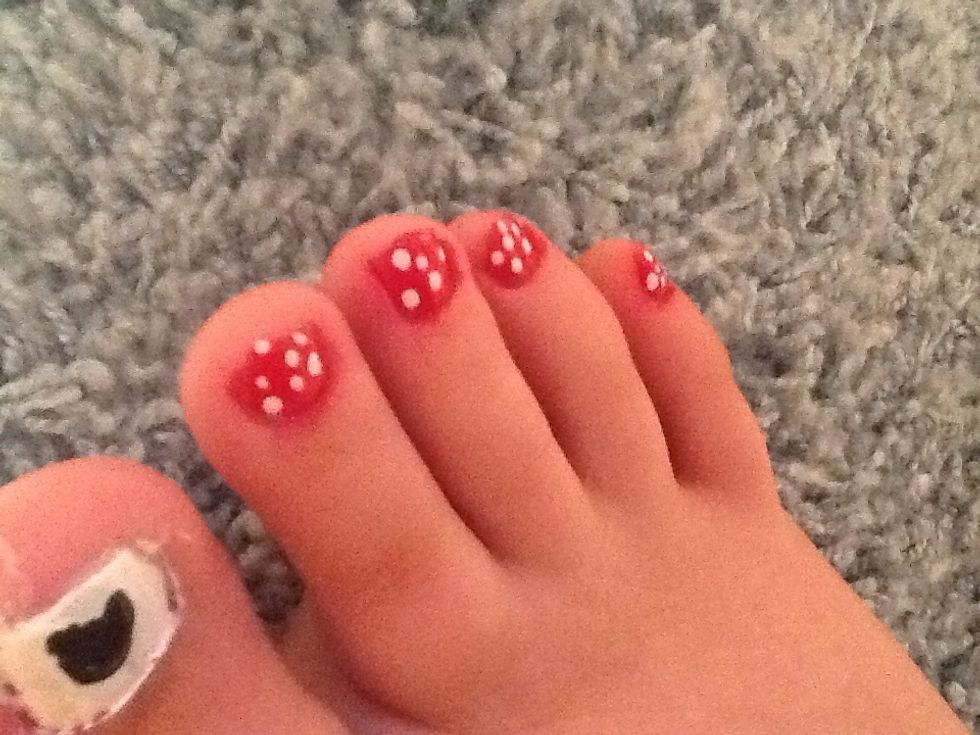 Minnie polka dots