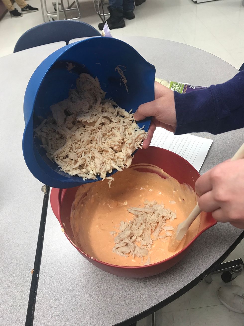 Mix 1-8 ounce package of cream cheese softened, 3/4 cup ranch dressing, 1/3 cup hot sauce, 2 cups shredded cooked chicken, 1/2 cup mozzarella cheese and cooked pasta noodles together