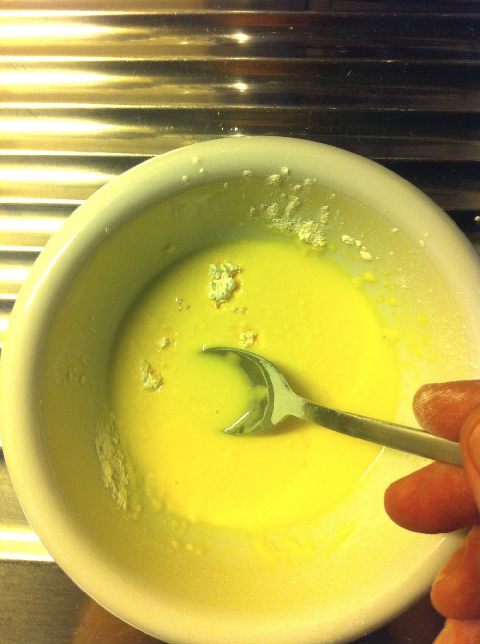Mix 3-4 tablespoons of vanilla pudding powder with some water.