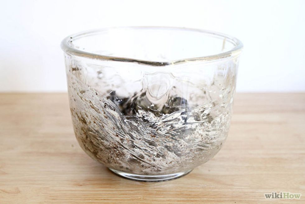 Mix 3 cups of the cookie crumbs and the cream cheese until it's well blended.