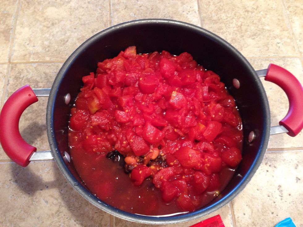 Mix all ingredients. The only thing I drain is the corn and beans.
