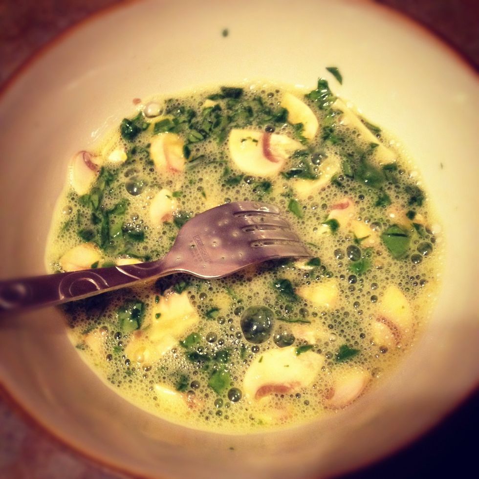 Mix all ingridients. ----- Mezcla todos los ingredientes.