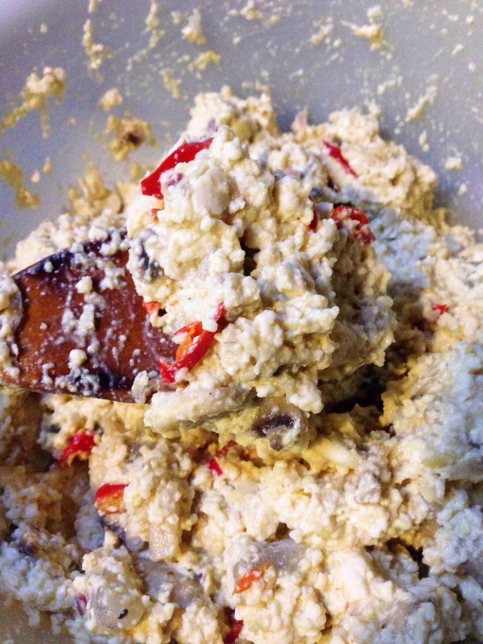 Mix all the ingredients .. And last but not least, add the sliced chilies.