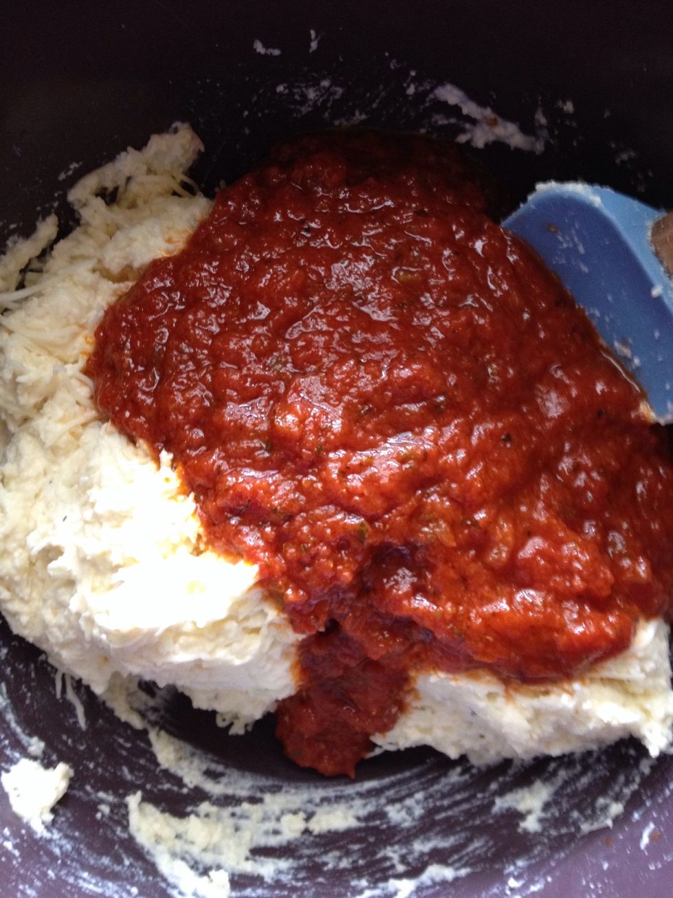 Mix and add spaghetti sauce