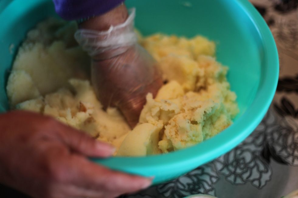 Mix and mash it all up. Should I tell you again LOL. If it's hot use a spoon or masher.