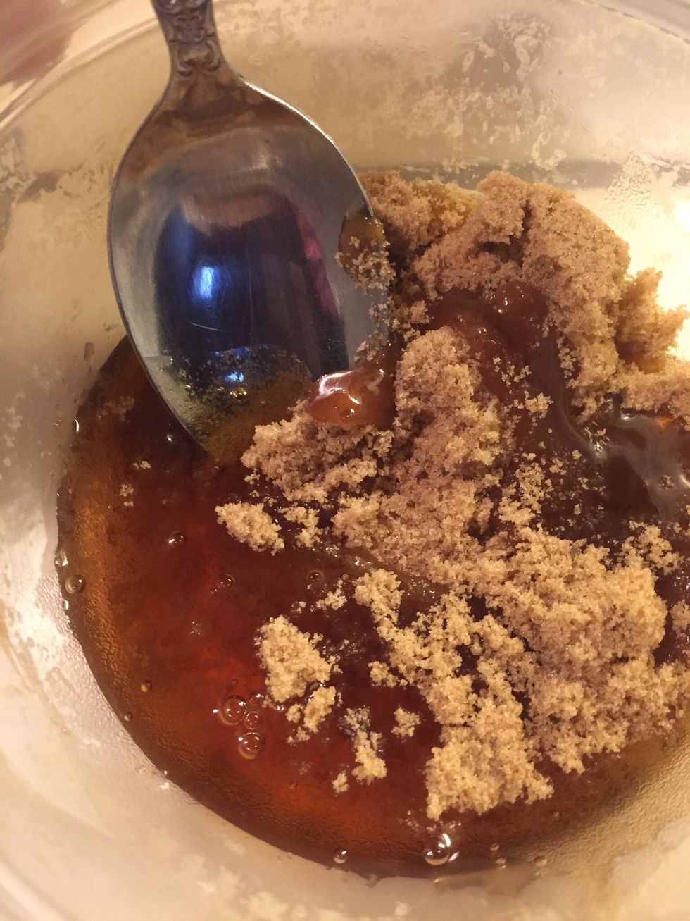 Mix brown sugar & maple syrup together in small bowl.
