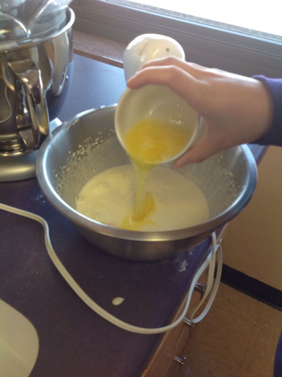Mix butter in with sugar mix