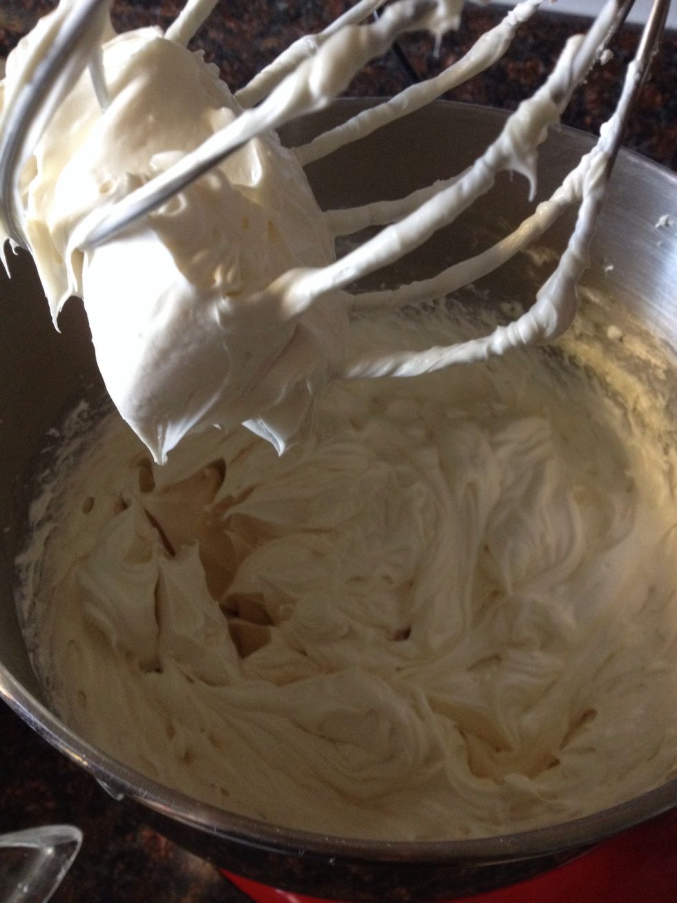 Mix cream cheese with 1/2 cup of sugar and honey