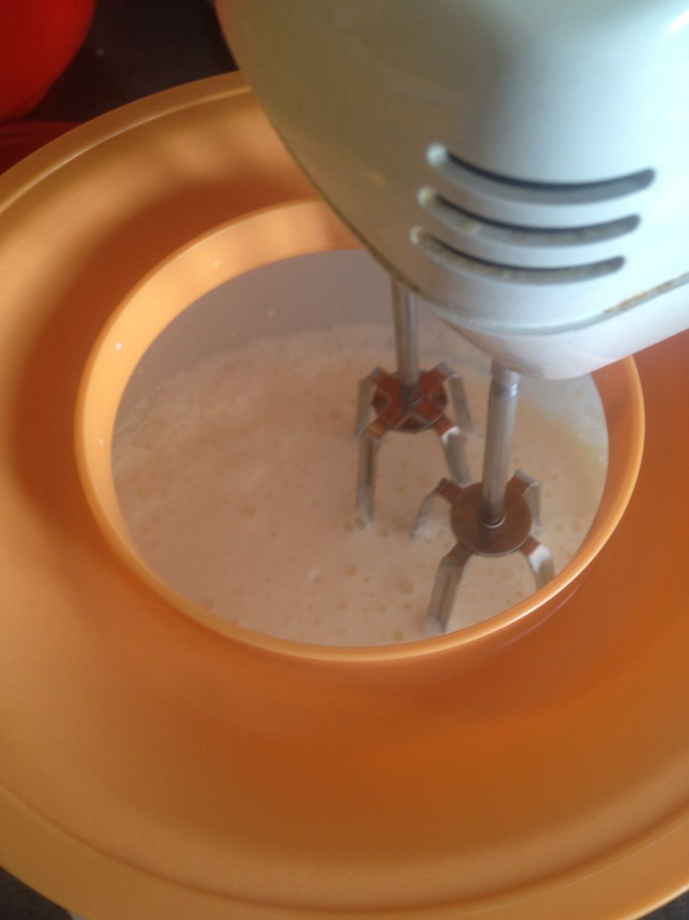 Mix creme till it is stiff