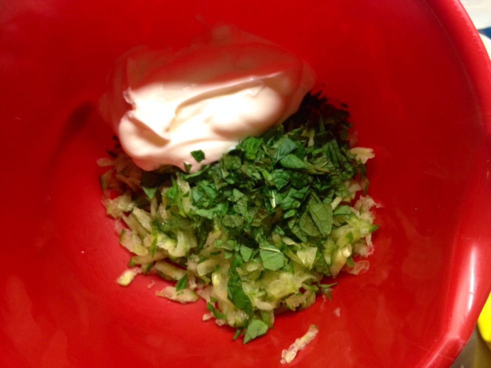 Mix cucumber, mint and yogurt.