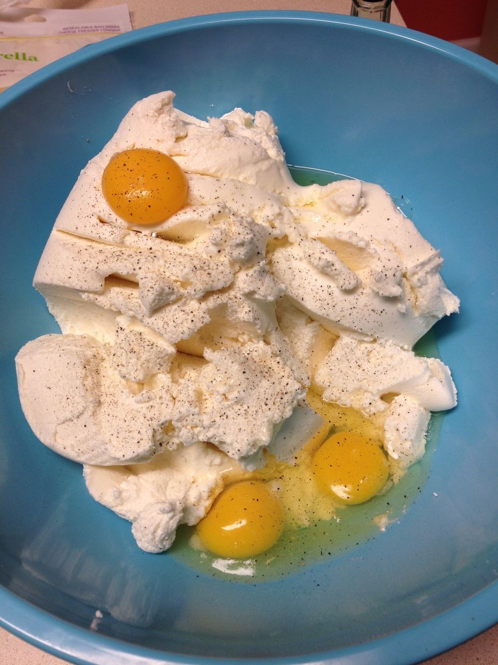 Mix eggs and ricotta together with lots of pepper