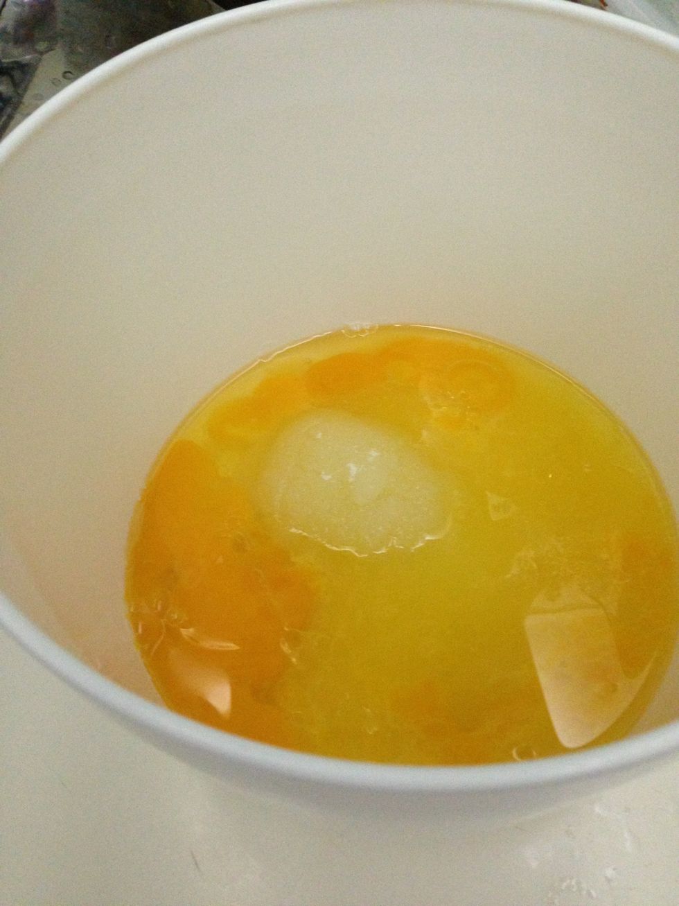 Mix eggs, oil, sugar, orange juice . Whisk