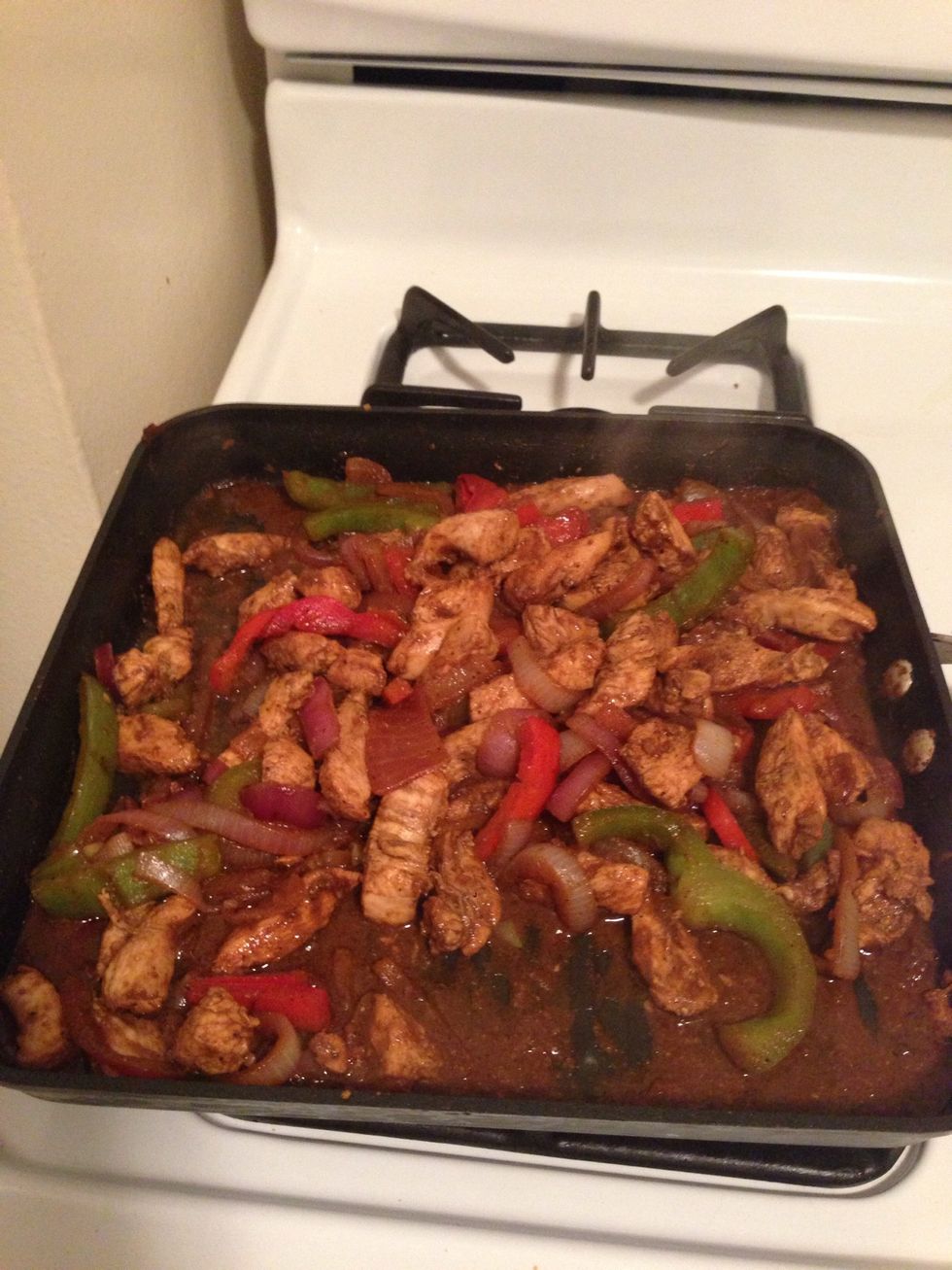 Mix everything together after the chicken is cooked and serve!