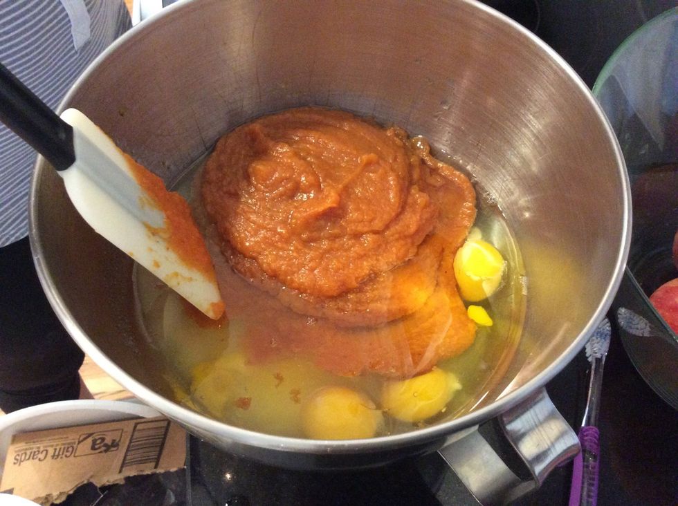 Mix first 4 ingredients, sugar, eggs, vegetable oil, and pumpkin together.