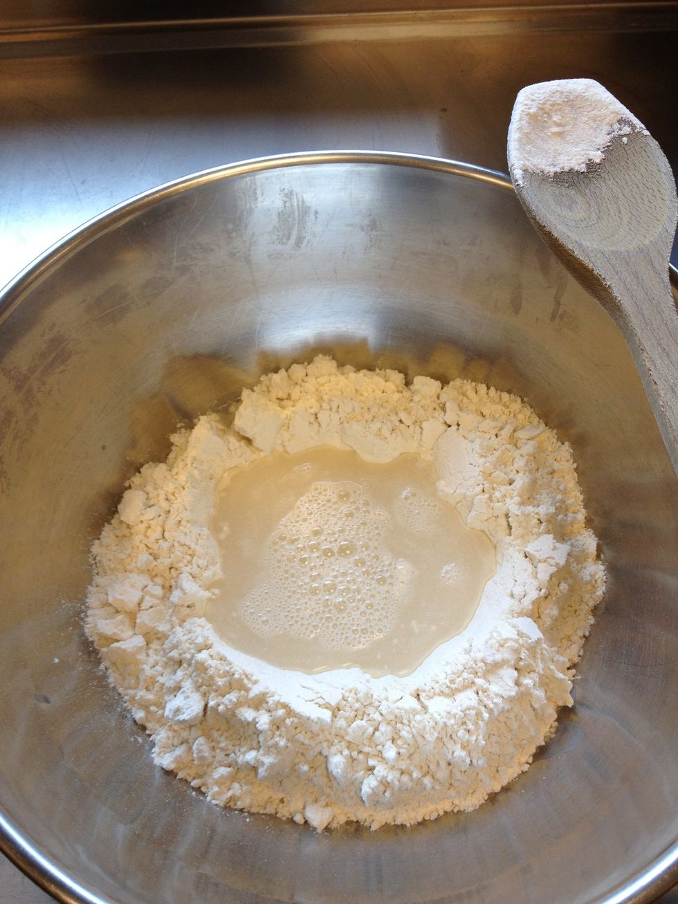 Mix flour and water untill you have a smooth dough and knead for five minutes.
