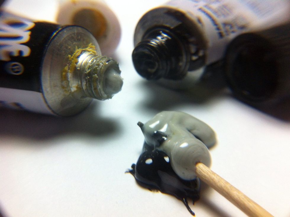 Mix hardener and power glue, but must quicky bacause plastic steel glue will geting hard in 5 minutes