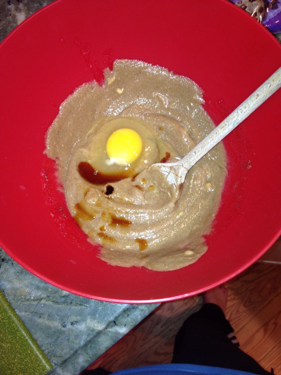 Mix in 1 teaspoon of vanilla and one egg in
