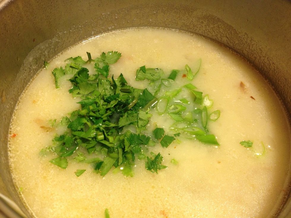 Mix in the green onions and parsley, if using.