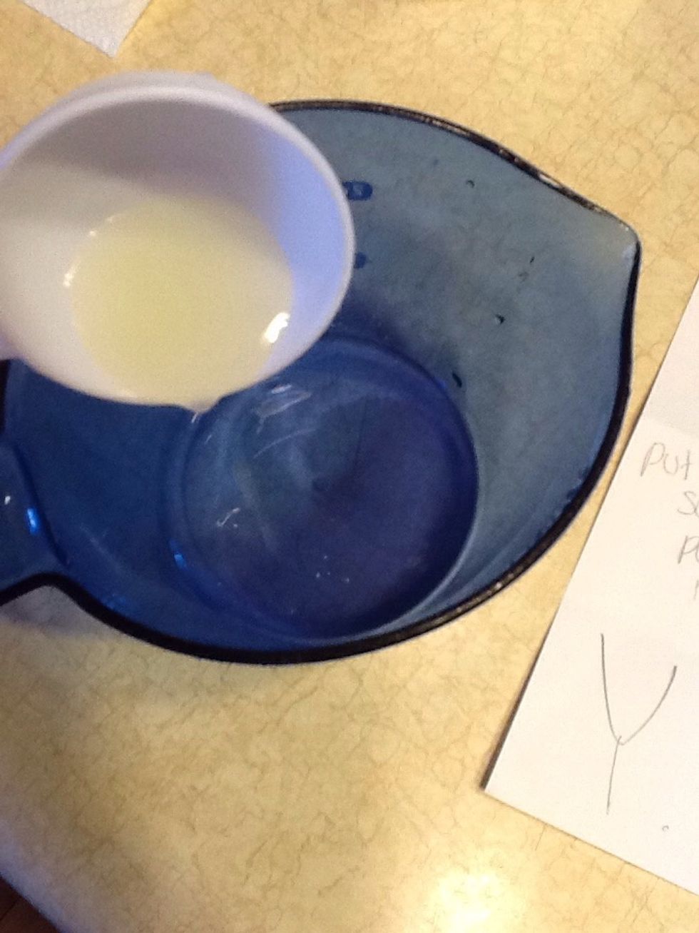 Mix Lemon Juice & Milk in a bowl\ud83c\udf76