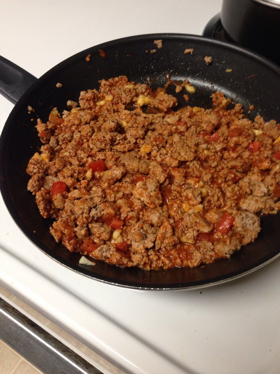 mix meat and sauce on skillet until meat is done cooking