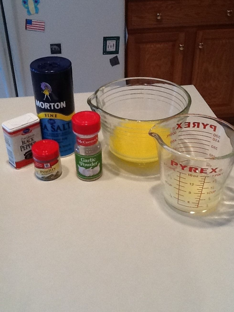 Mix melted butter, lemon juice and seasonings in a bowl.