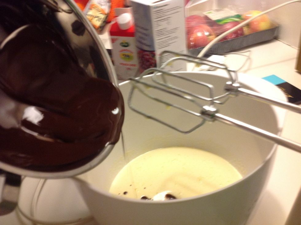 Mix the 125 g chocolate with the egg mix