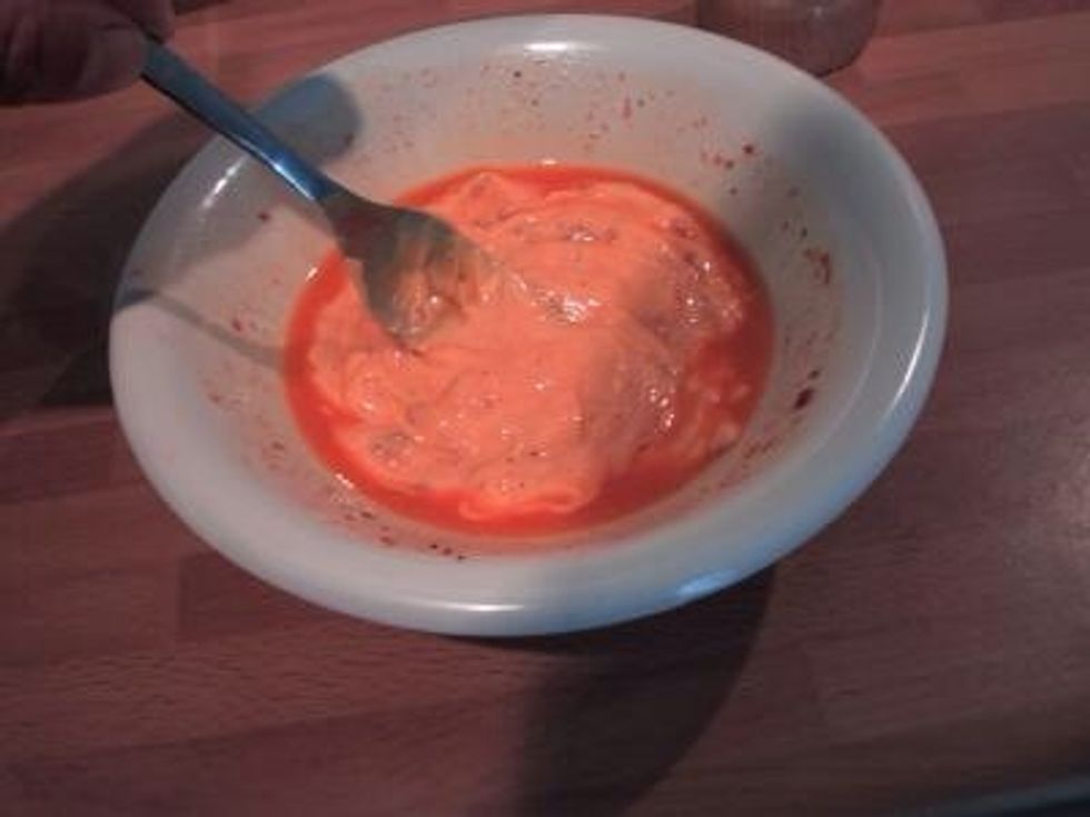 Mix the butter and the spices until it is creamy and slightly liquid