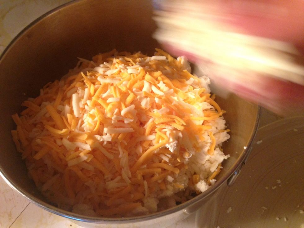 Mix the cheese together