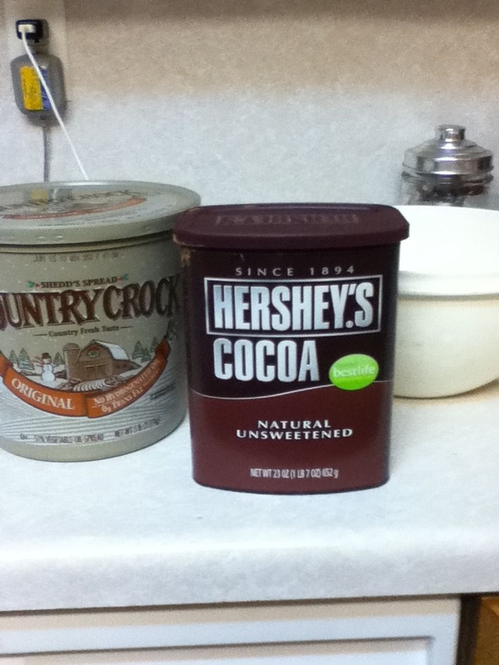 Mix the coco and the melted butter