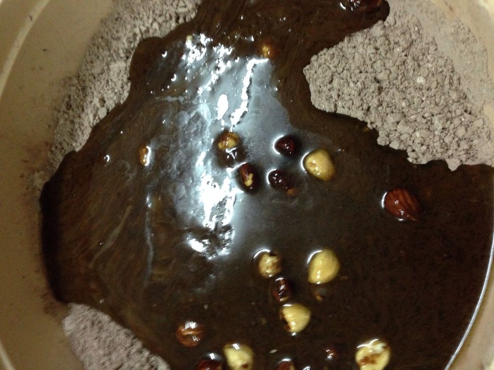 Mix the dry and wet ingredient in one bowl